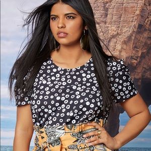 Eloquii Draped sleeve dotted top